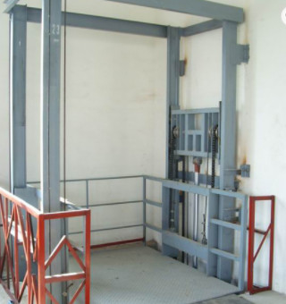 1000KG 10 φορτίου ανελκυστήρων αλυσίδων έλξης υδραυλικών τόνοι ανελκυστήρων φορτίου